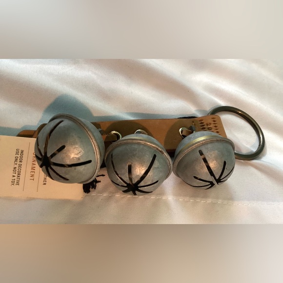 6 Christmas door hanger, NEW stocking holder & jingle bells, 2 pic holders, poem - Picture 5 of 6